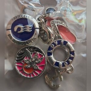 Princess Cruise Charm Bracelet w/7 Charms! ~ NEW! Sealed Jewelry Set! (Lot #4)